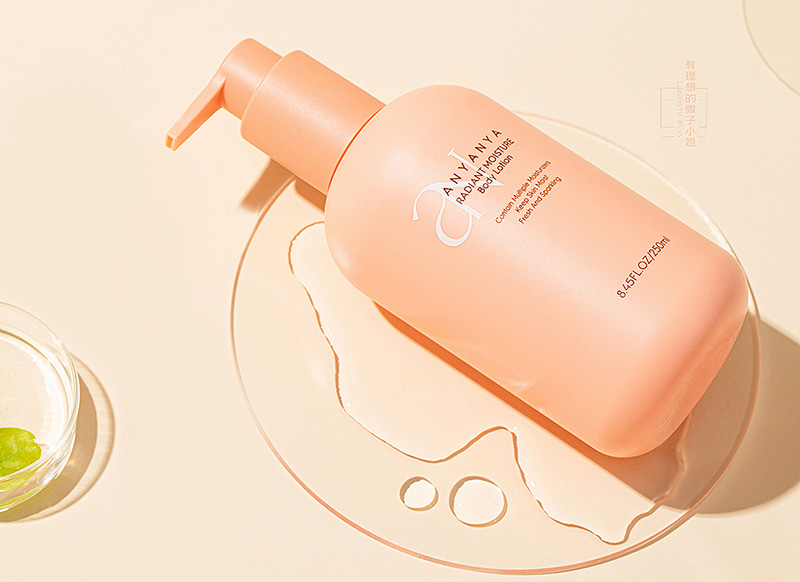 Dior“羽衣霓裳”杠上花西子，國際大牌也想做“中國風(fēng)”